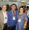 Diretor-geral da Egba, Roberto Britto, posou para fotos com prefeitos e participantes do encontro no estande da Egba